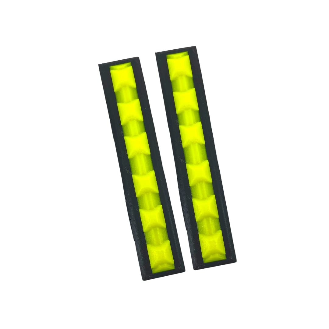 FRESHe Snowboard Stomp Pad - Low Profile Spike Pattern - Specialized Stomp Pad Designed for Better Grip & Adhesion to Snowboards - Black