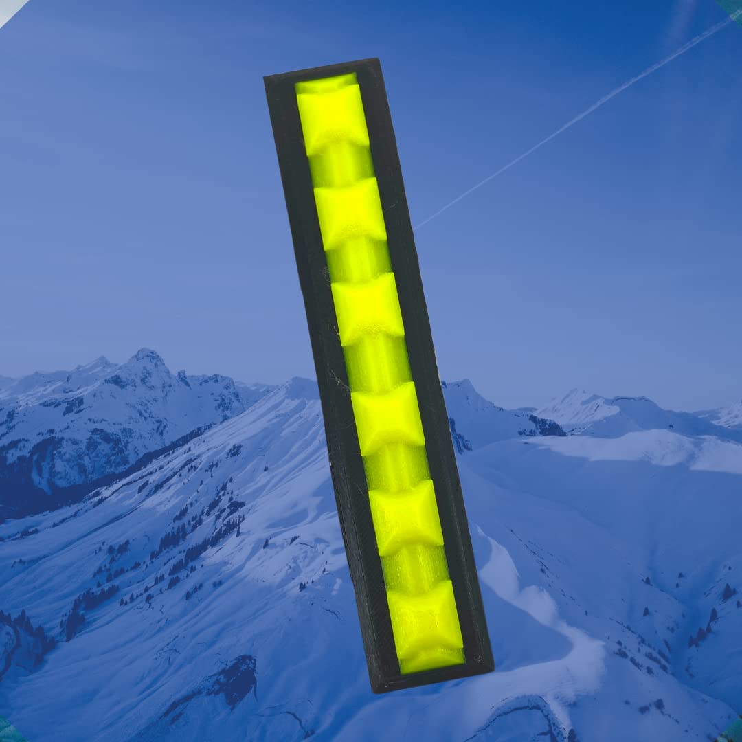 FRESHe Snowboard Stomp Pad - Low Profile Spike Pattern - Specialized Stomp Pad Designed for Better Grip & Adhesion to Snowboards - Black