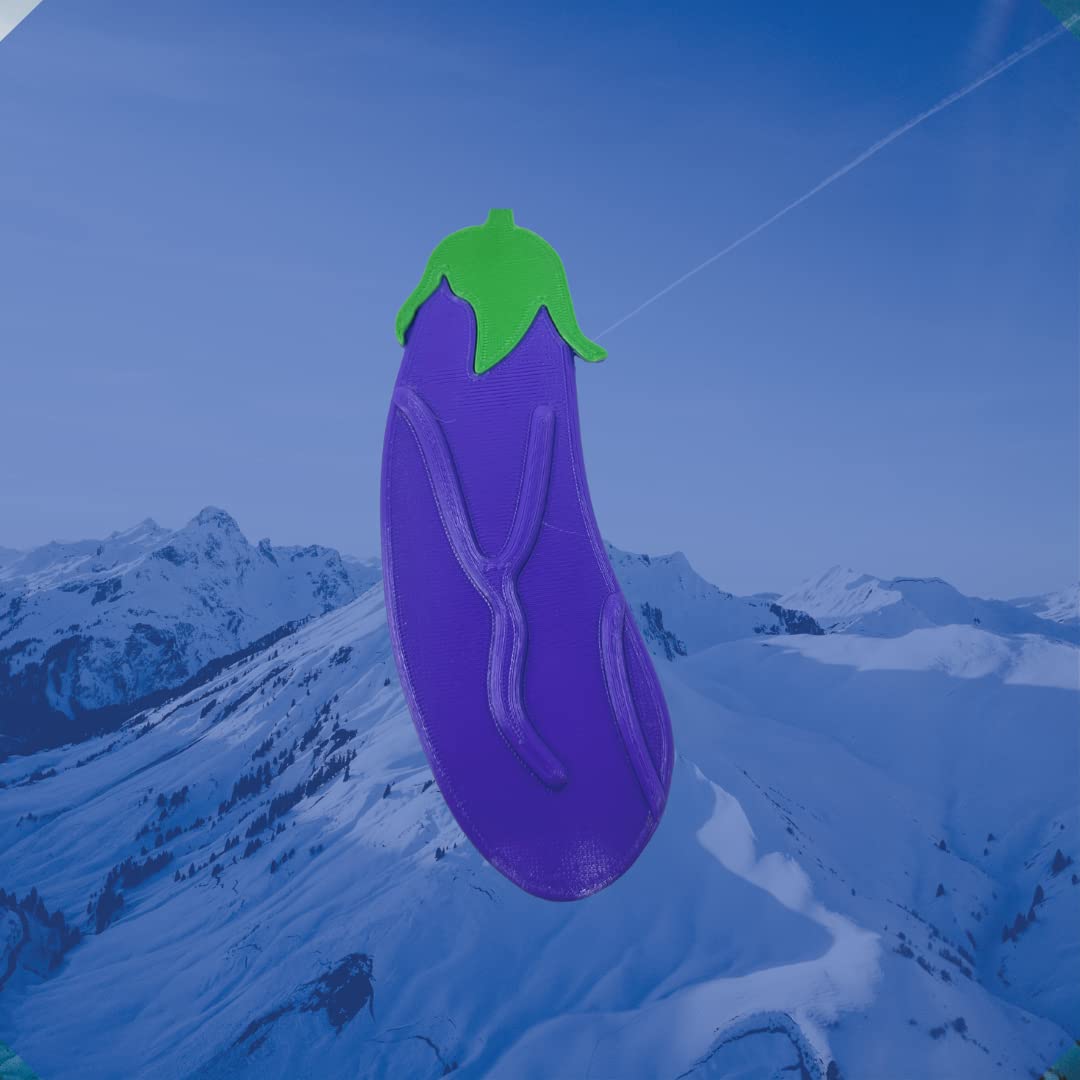 FRESHe Snowboard Stomp Pad - Low Profile Spike Pattern - Specialized Stomp Pad Designed for Better Grip & Adhesion to Snowboards - Black