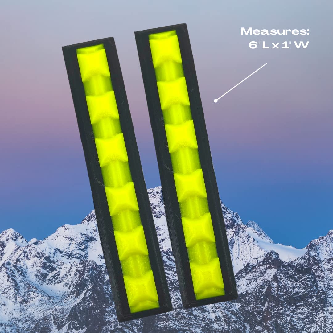 FRESHe Snowboard Stomp Pad - Low Profile Spike Pattern - Specialized Stomp Pad Designed for Better Grip & Adhesion to Snowboards - Black