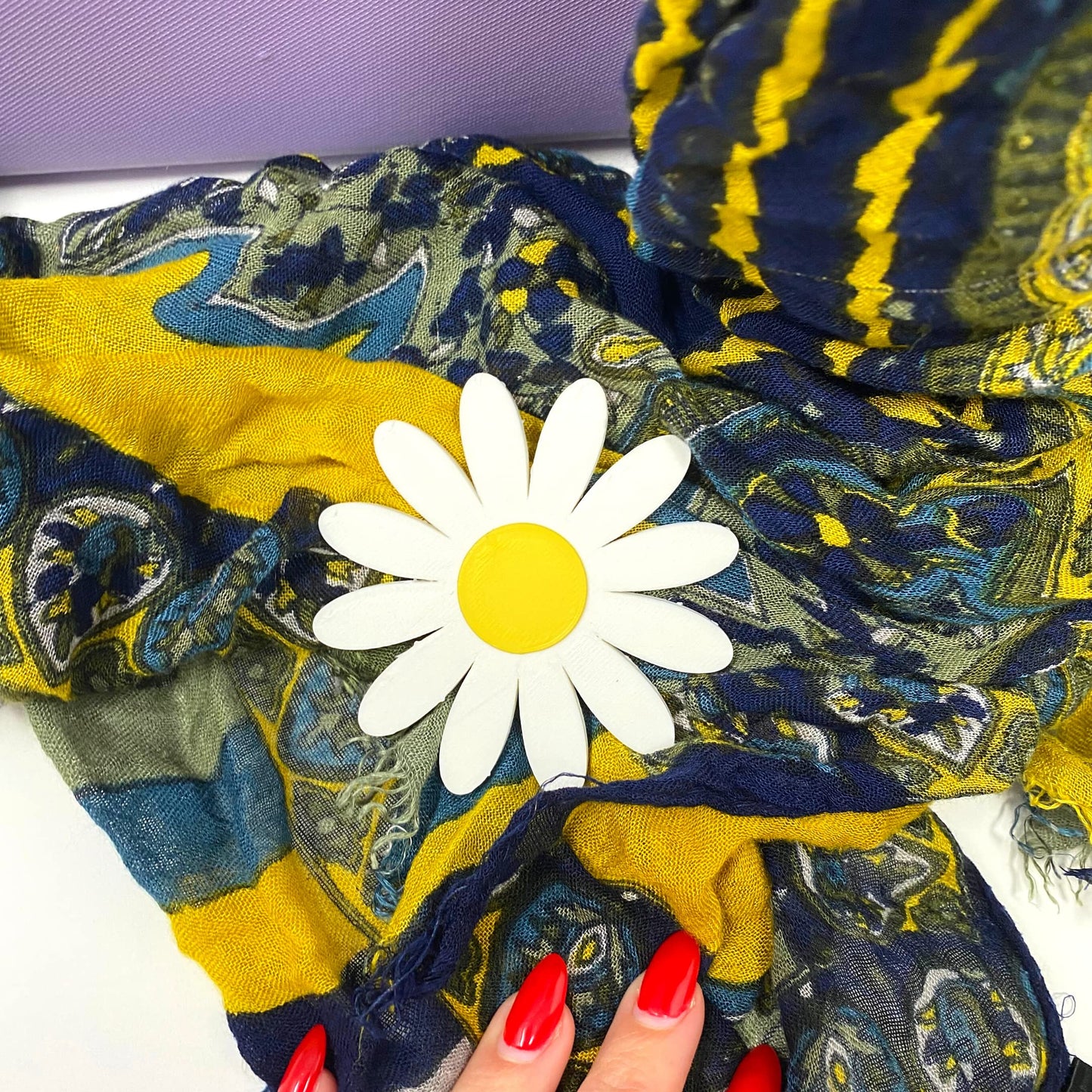 BOGLETS - Flower Charm Accessory Compatible with Bogg Bags - A Cute Decorative Charm Perfect for Customizing Your Bag