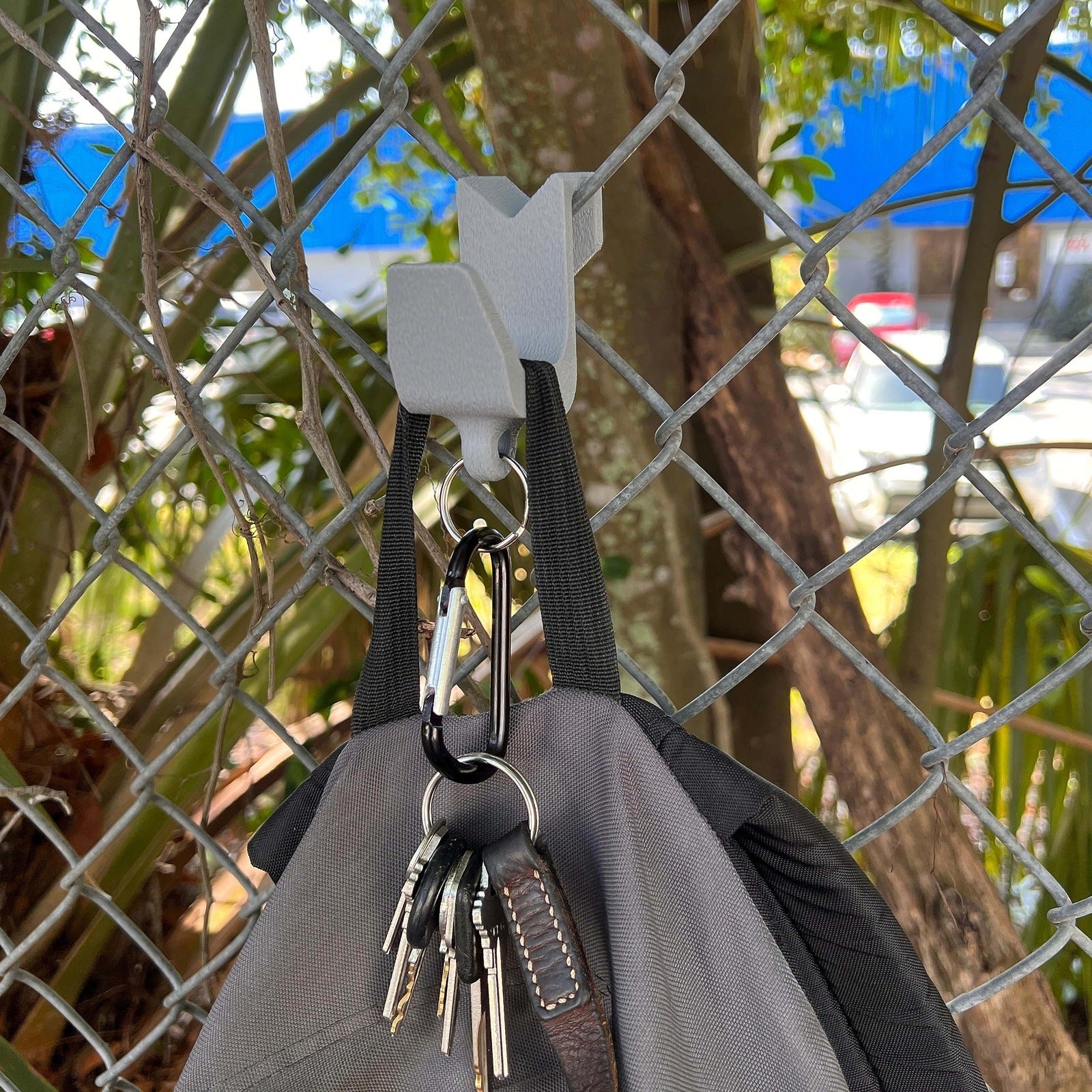 Carabiner Fence Holder