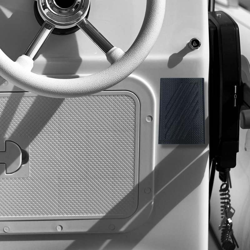 FRESHe Boat Phone Holder - Keep Your Phone Dry and Safe on The Water - Easily Mounts to Any Boat and Holds Any Phone - Black