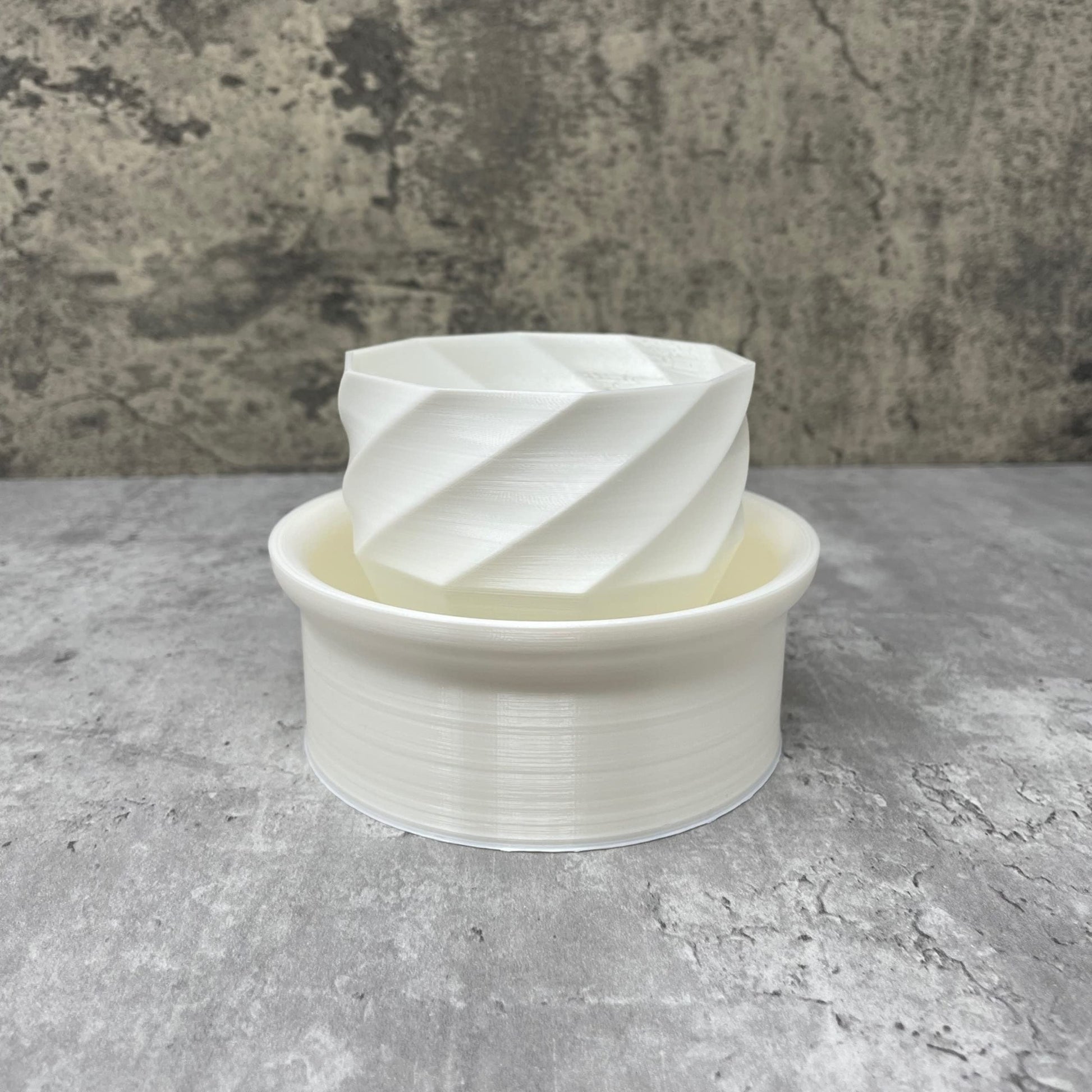 White Silk Self-Watering Planter with Spiral Design - Indoor/Outdoor Planter Pot for Succulents, Flowers, or Herbs - Perfect for Decorating Homes & Offices